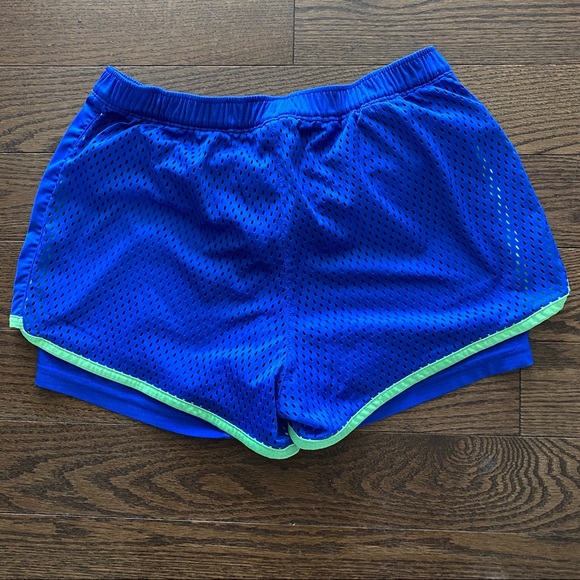 Adidas - 2-in-1 Mesh Shorts - Picture 3 of 4
